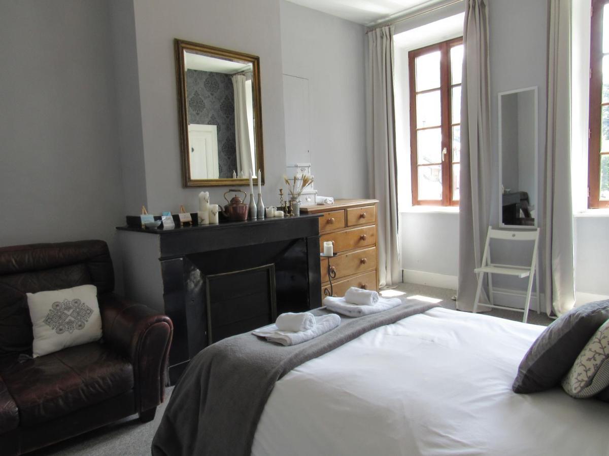 Les Deux Rives Bed & Breakfast Cierp Exterior foto