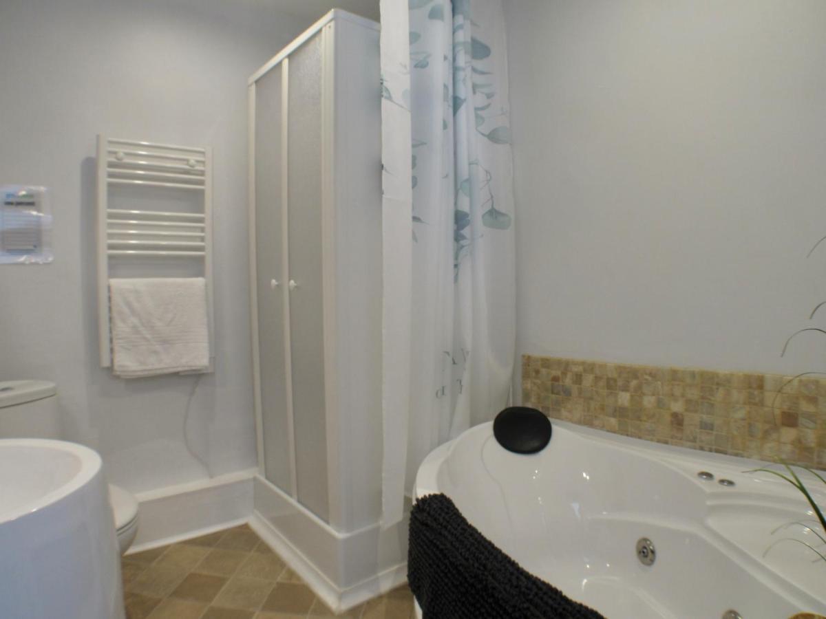 Les Deux Rives Bed & Breakfast Cierp Exterior foto